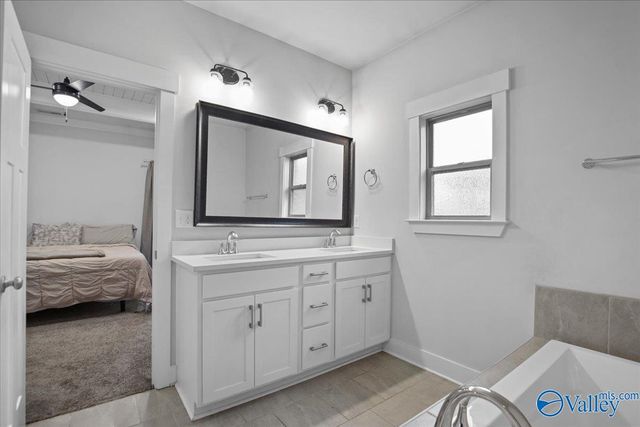 21808 Natures Cove Drive, Athens, AL 35613