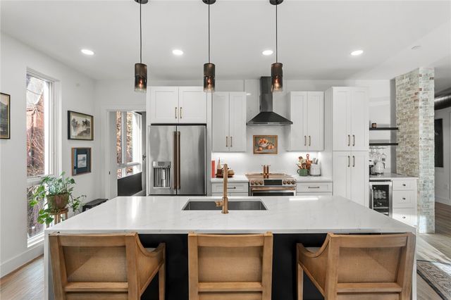 3725 Butler Street 209, Lawrenceville, PA 15201