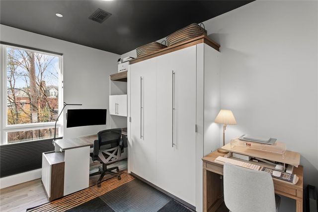 3725 Butler Street 209, Lawrenceville, PA 15201