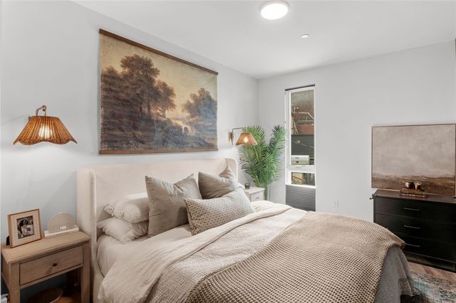 3725 Butler Street 209, Lawrenceville, PA 15201