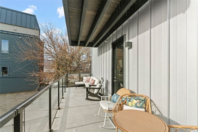 3725 Butler Street 209, Lawrenceville, PA 15201