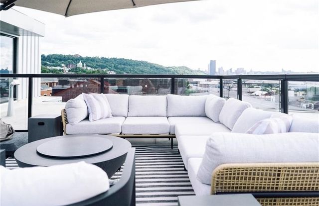 3725 Butler Street 209, Lawrenceville, PA 15201