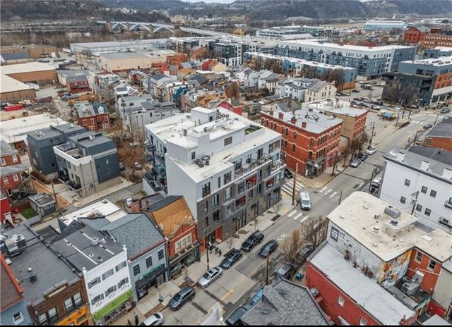 3725 Butler Street 209, Lawrenceville, PA 15201