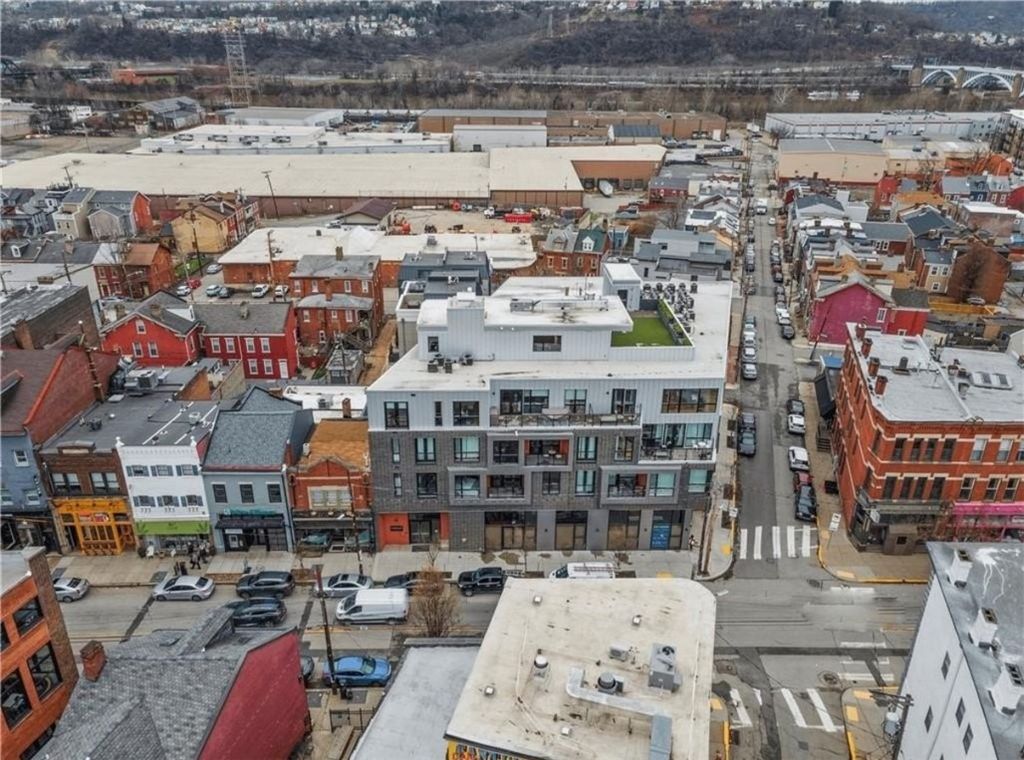 3725 Butler Street 209, Lawrenceville, PA 15201