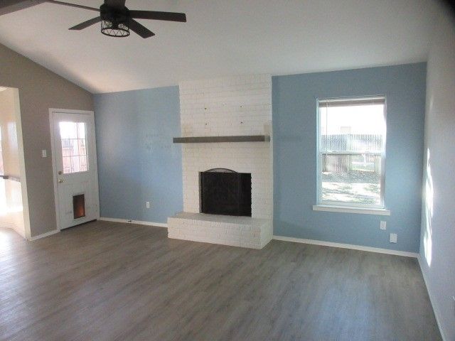 650 Deborah Court, Burleson, TX 76028