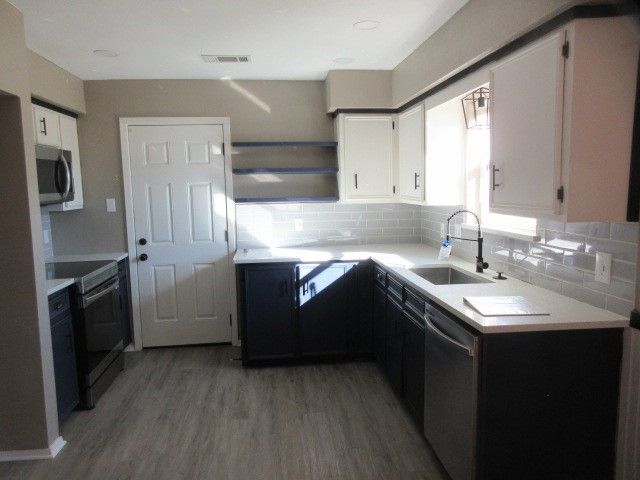 650 Deborah Court, Burleson, TX 76028