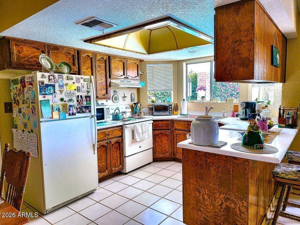 3149 S Rogers --, Mesa, AZ 85202 — photo 4