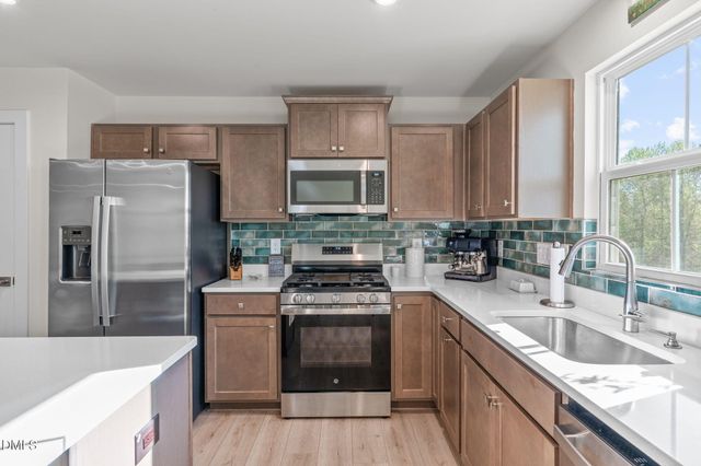 134 Clove Hitch Lane, Fuquay Varina, NC 27526