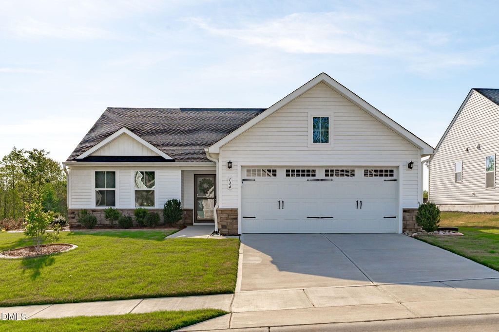 134 Clove Hitch Lane, Fuquay Varina, NC 27526