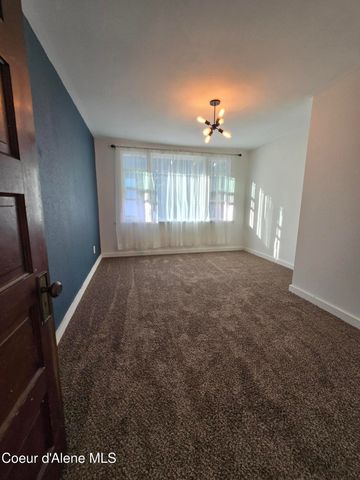 312 Park St, Mullan, ID 83846