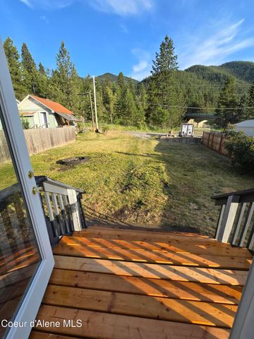 312 Park St, Mullan, ID 83846