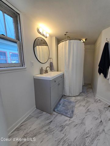 312 Park St, Mullan, ID 83846