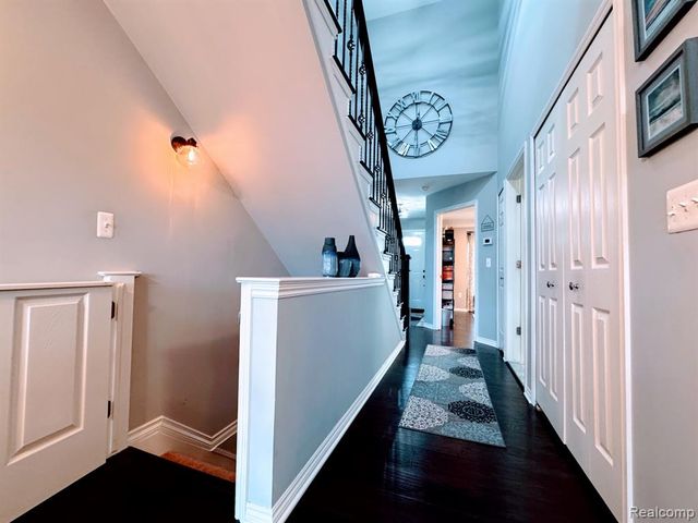 35149 Woodbury Drive, New Baltimore, MI 48047