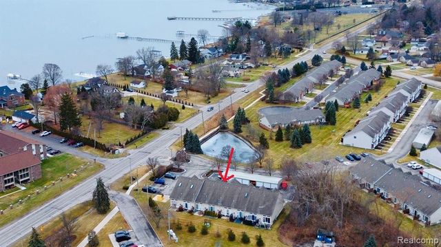 35149 Woodbury Drive, New Baltimore, MI 48047