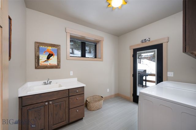 215 Wedeln Drive, Bozeman, MT 59715