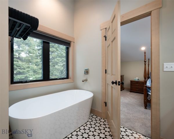 215 Wedeln Drive, Bozeman, MT 59715