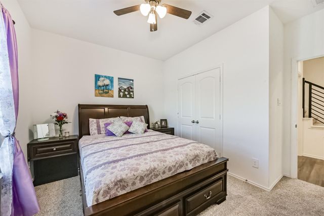 17706 Sommerset Falls Lane, Crosby, TX 77532