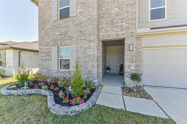 17706 Sommerset Falls Lane, Crosby, TX 77532