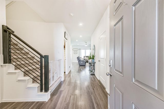 17706 Sommerset Falls Lane, Crosby, TX 77532