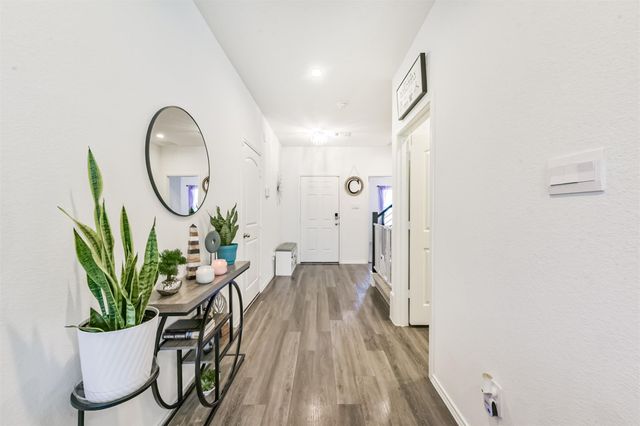 17706 Sommerset Falls Lane, Crosby, TX 77532