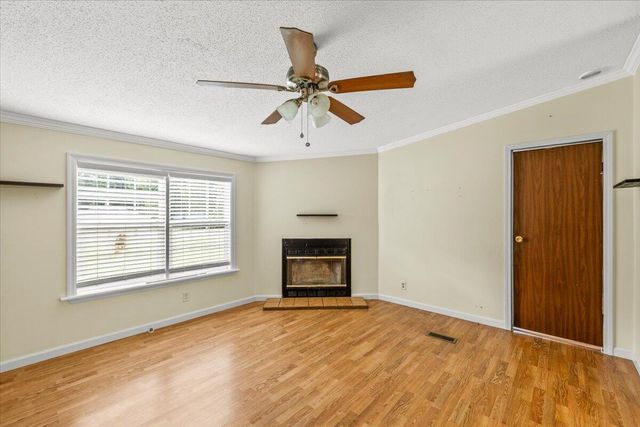 218 W Spring Street, Whitwell, TN 37397