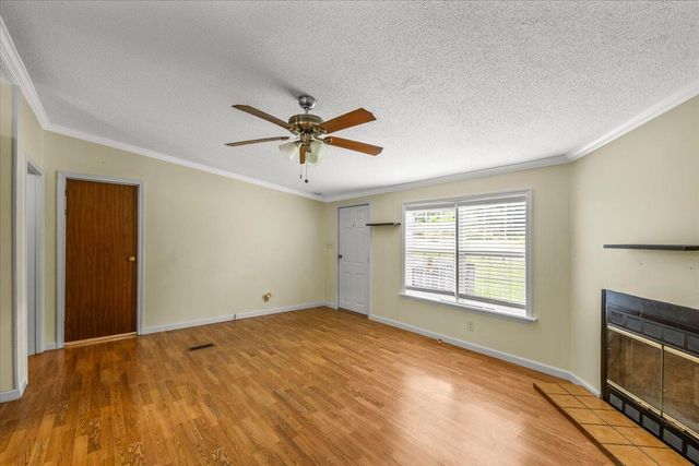 218 W Spring Street, Whitwell, TN 37397