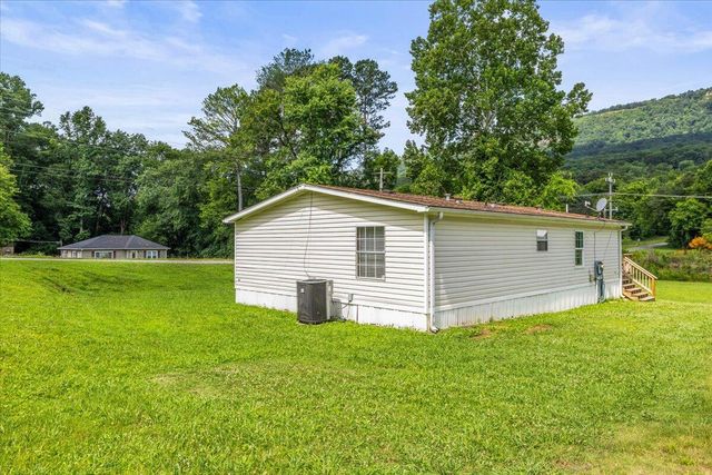 218 W Spring Street, Whitwell, TN 37397
