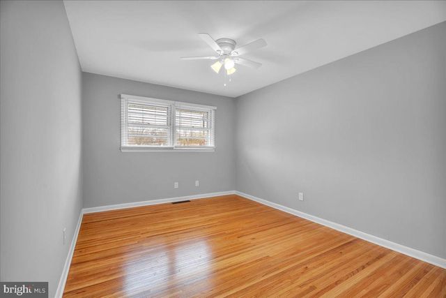 180 CHERRY TREE LN, Cherry Hill, NJ 08002