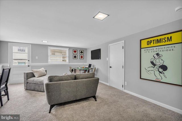 180 CHERRY TREE LN, Cherry Hill, NJ 08002