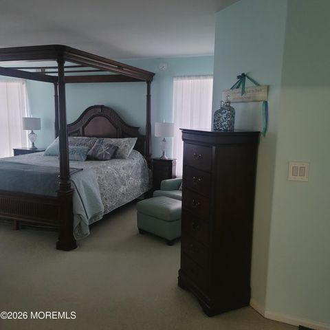 2335 Kira Court, Toms River, NJ 08755