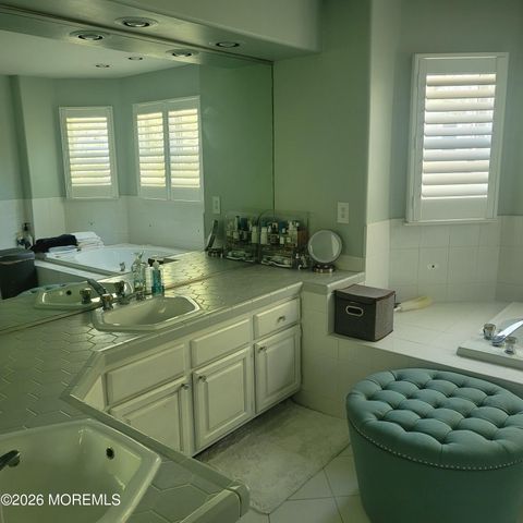 2335 Kira Court, Toms River, NJ 08755