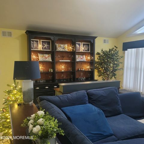 2335 Kira Court, Toms River, NJ 08755