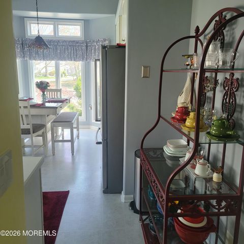 2335 Kira Court, Toms River, NJ 08755