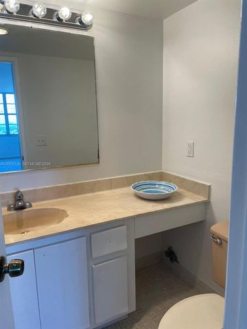 2851 NE 183rd St 509E, Aventura, FL 33160