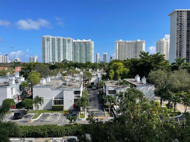 2851 NE 183rd St 509E, Aventura, FL 33160