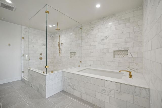 1717 Bissonnet Street 807, Houston, TX 77005