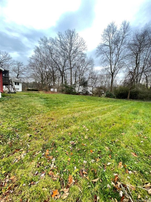 8 Albie Drive, Hyde Park, NY 12538