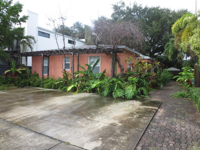 1609 NE 4th Court, Fort Lauderdale, FL 33301