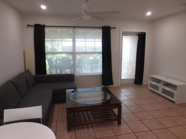 1609 NE 4th Court, Fort Lauderdale, FL 33301