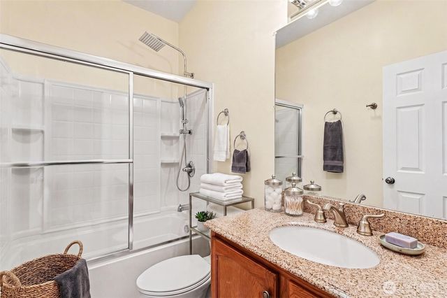 1300 N Lake Stickney, Lynnwood, WA 98087