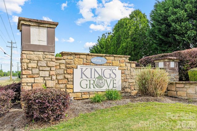 1426 Kings Grove Drive, York, SC 29745