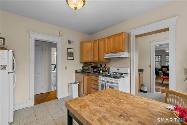 106 Lawrence Street 1, New Haven, CT 06511