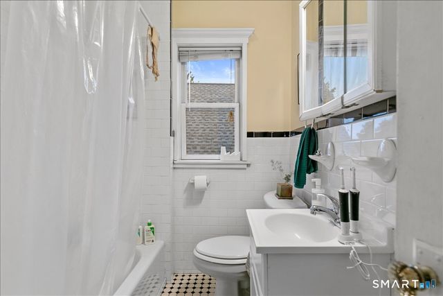 106 Lawrence Street 1, New Haven, CT 06511