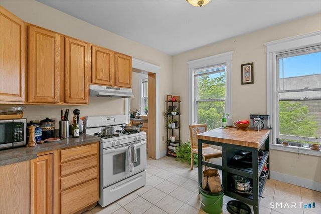106 Lawrence Street 1, New Haven, CT 06511