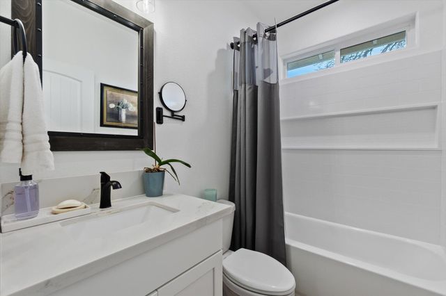 19377 Lake California Drive, Cottonwood, CA 96022