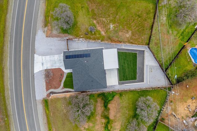 19377 Lake California Drive, Cottonwood, CA 96022