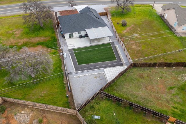 19377 Lake California Drive, Cottonwood, CA 96022