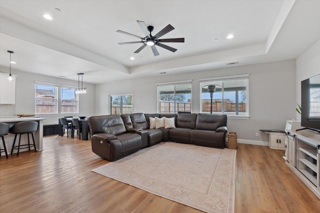 19377 Lake California Drive, Cottonwood, CA 96022