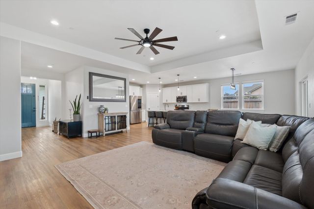 19377 Lake California Drive, Cottonwood, CA 96022