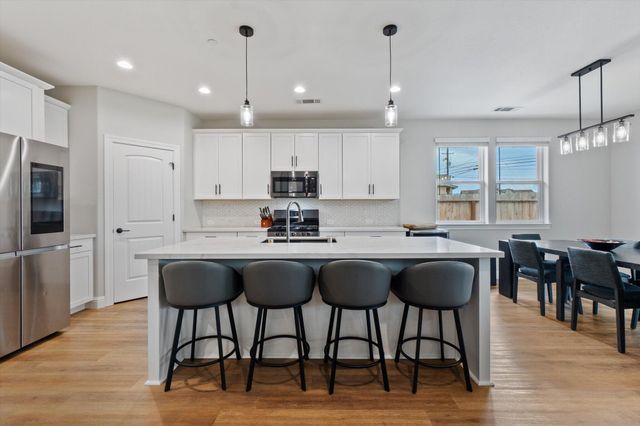 19377 Lake California Drive, Cottonwood, CA 96022